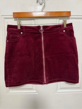 Love Tree Burgundy Corduroy Zip-Front Mini Skirt